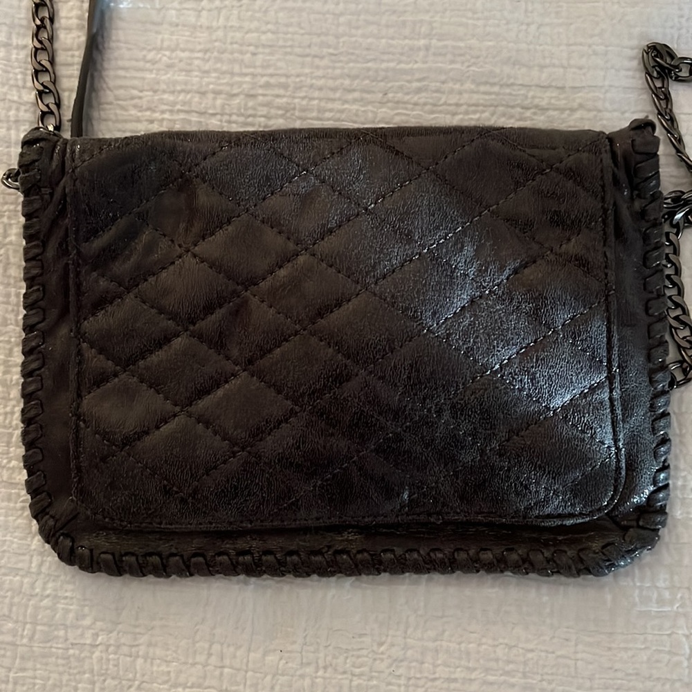 Crossbody - Picture 4 of 4